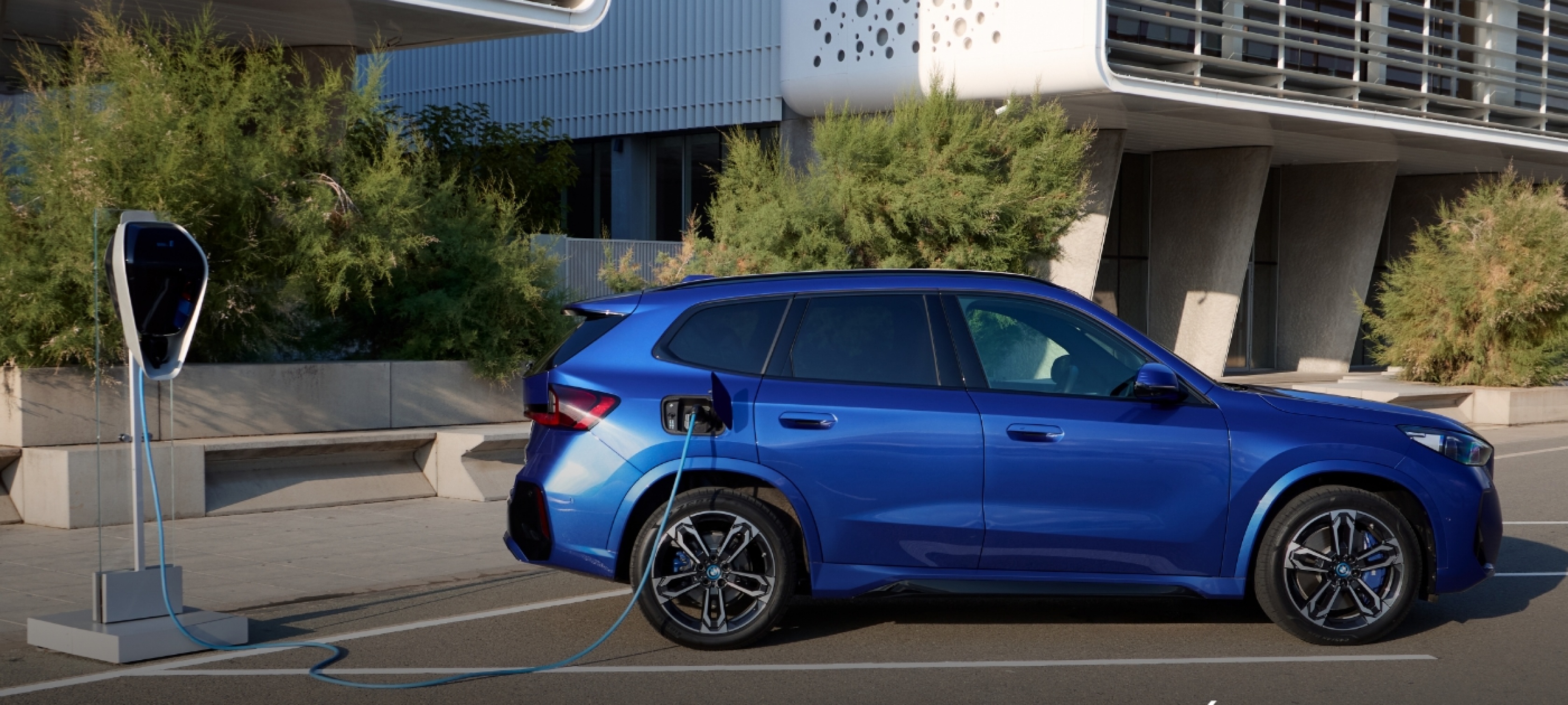TU MEJOR PLAN ES MOVERTE EN ELÉCTRICO